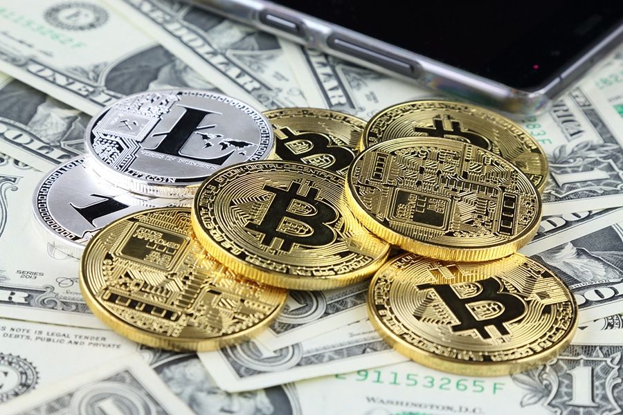 New Survey Finds People Still prefer Cash to Bitcion - Coin Bureau